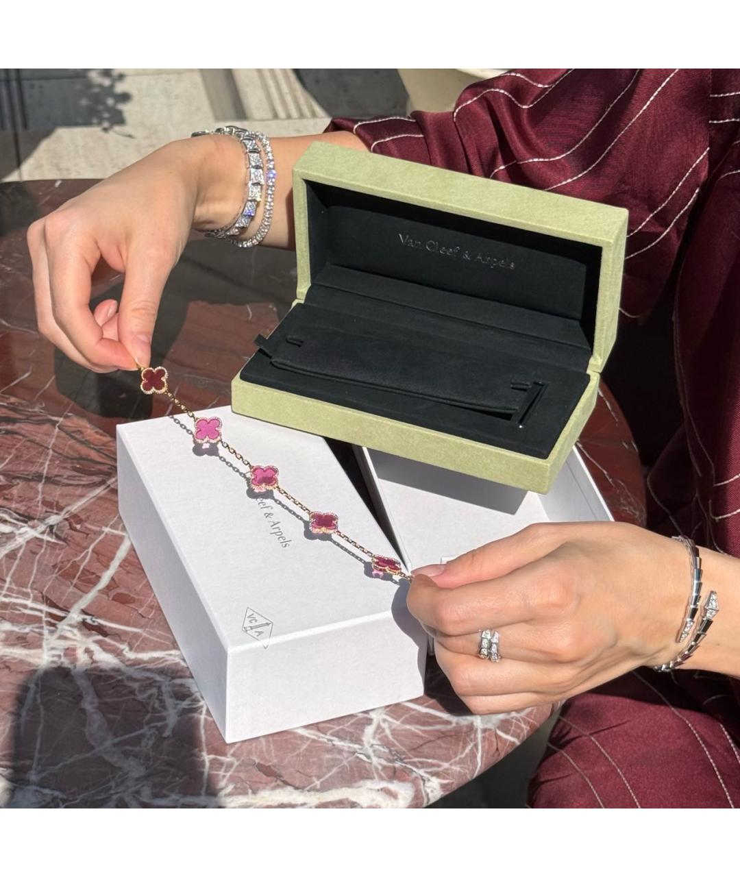 VAN CLEEF & ARPELS Розовая подвеска из желтого золота, фото 7