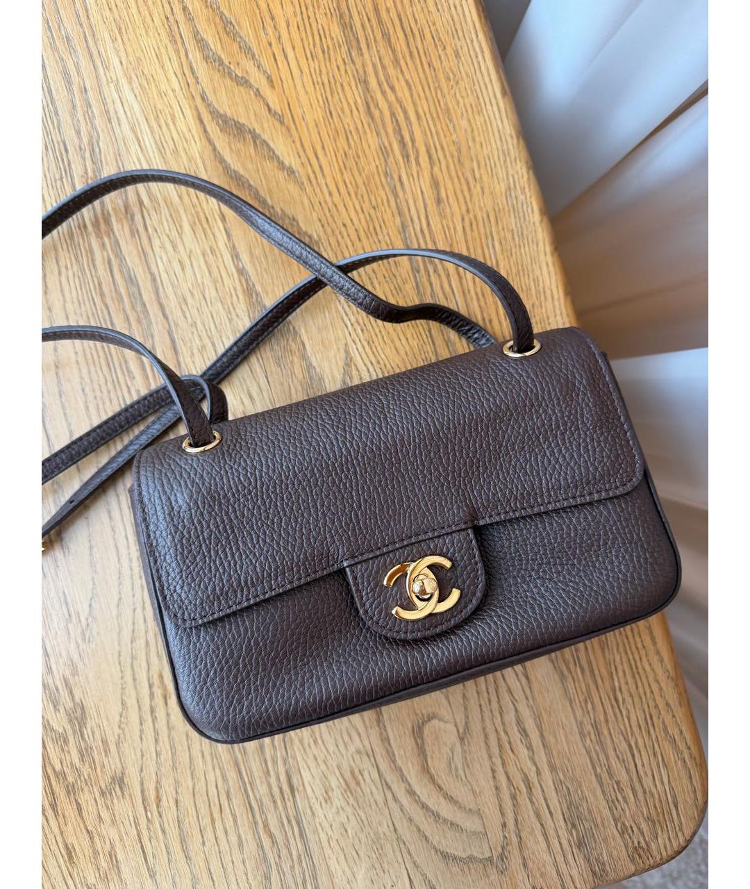 CHANEL Коричневая кожаная сумка через плечо, фото 4
