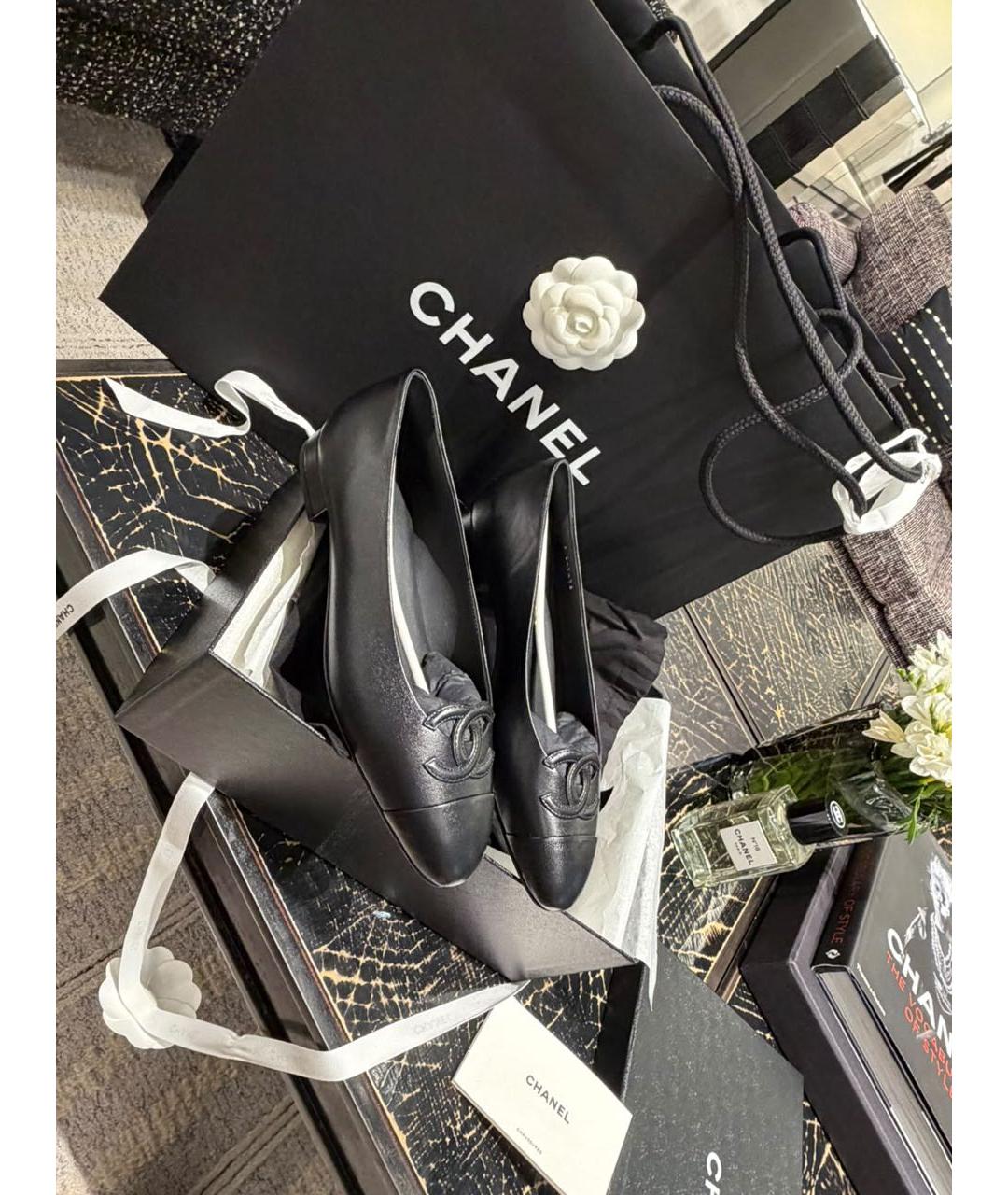 CHANEL Черные кожаные балетки, фото 4