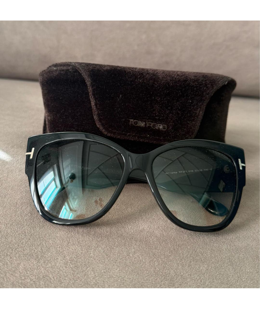 TOM FORD Черные пластиковые солнцезащитные очки, фото 5