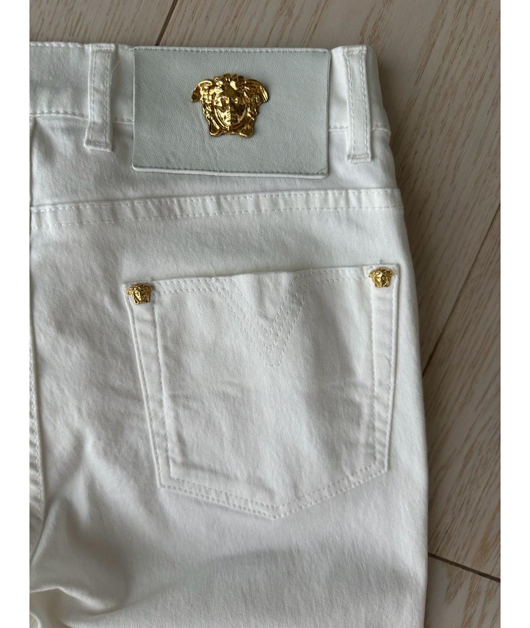 VERSACE Белые хлопко-эластановые прямые джинсы, фото 4