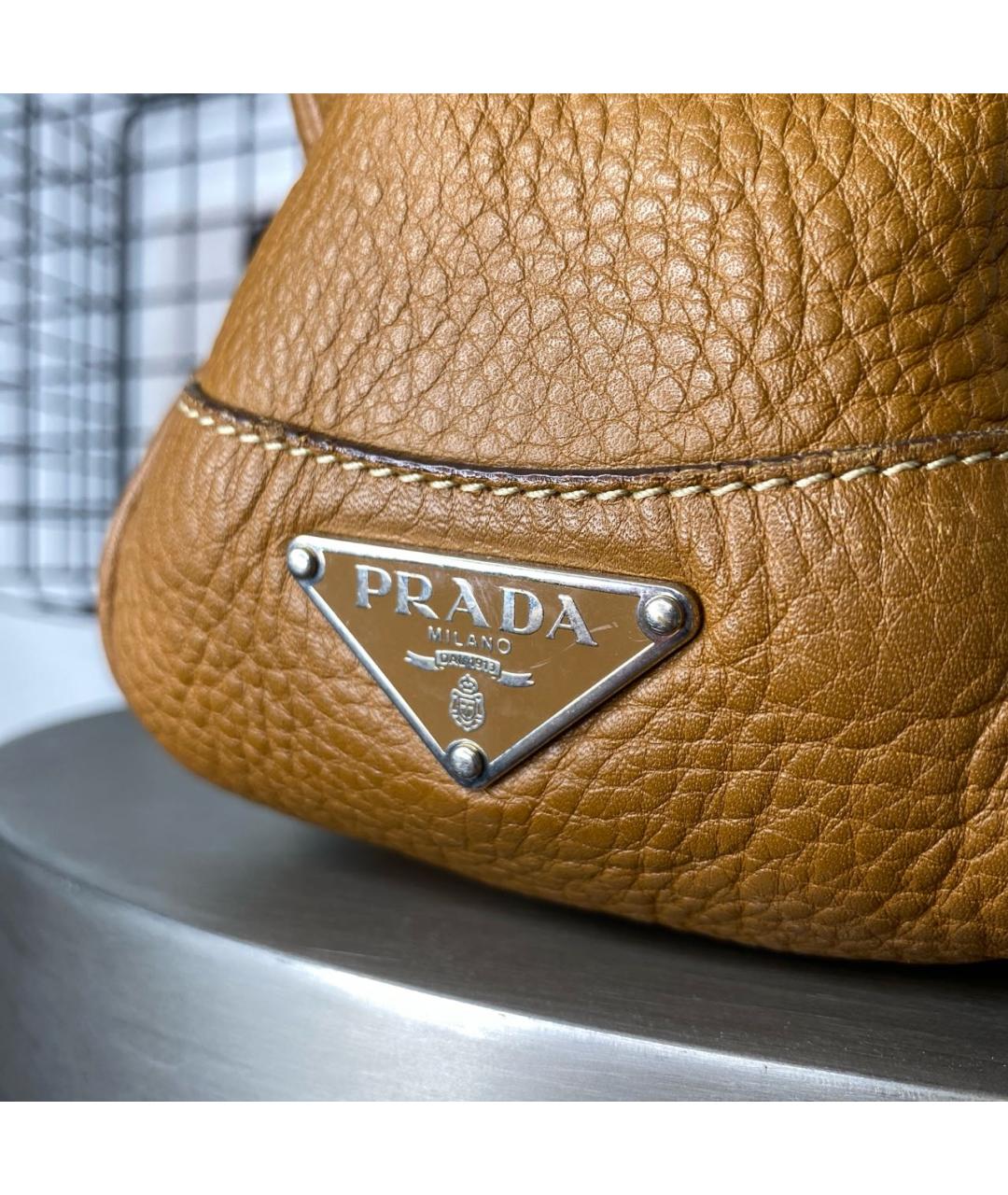 PRADA Коричневая кожаная сумка через плечо, фото 3