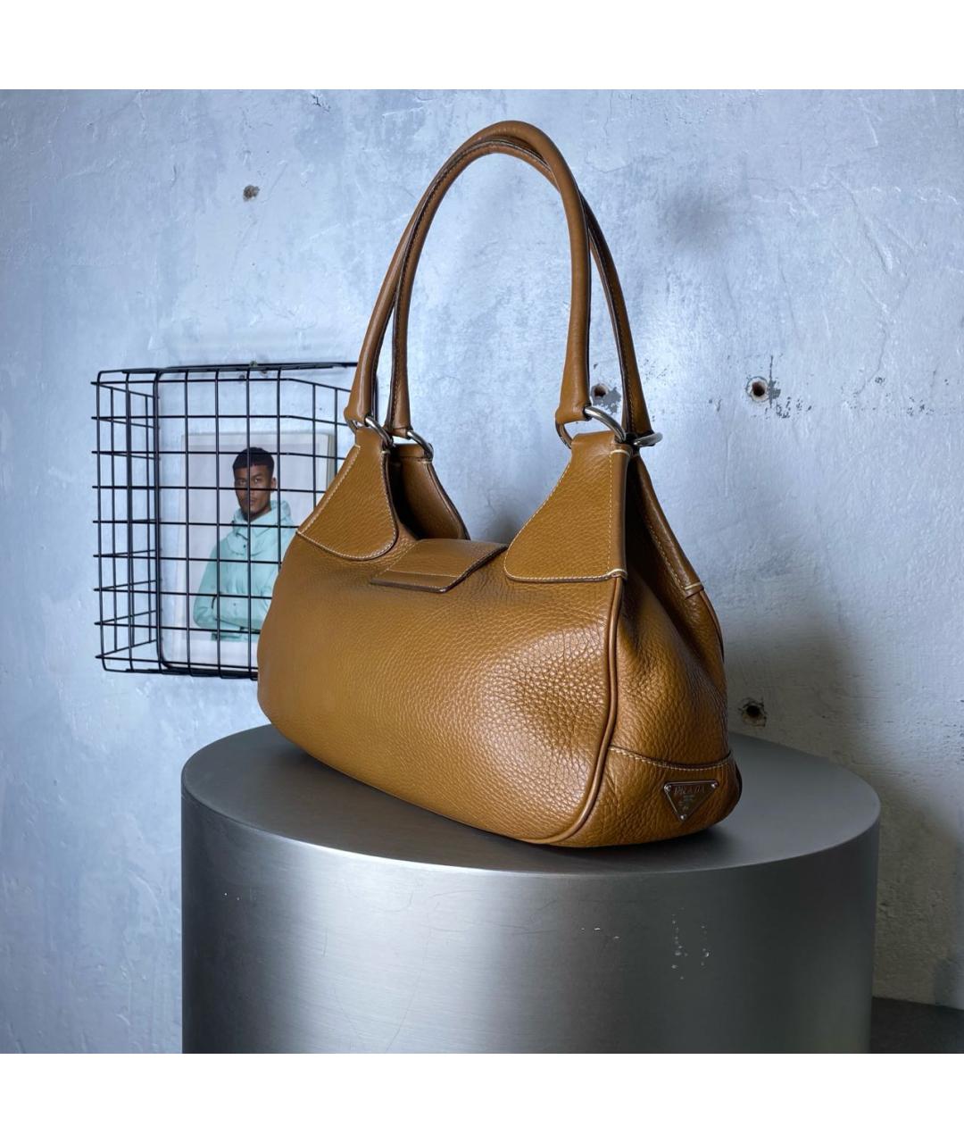 PRADA Коричневая кожаная сумка через плечо, фото 2