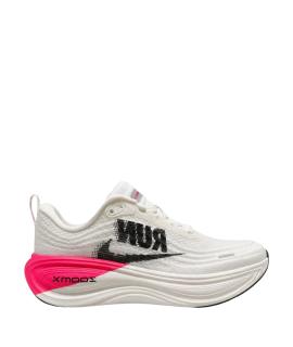 NIKE Кроссовки