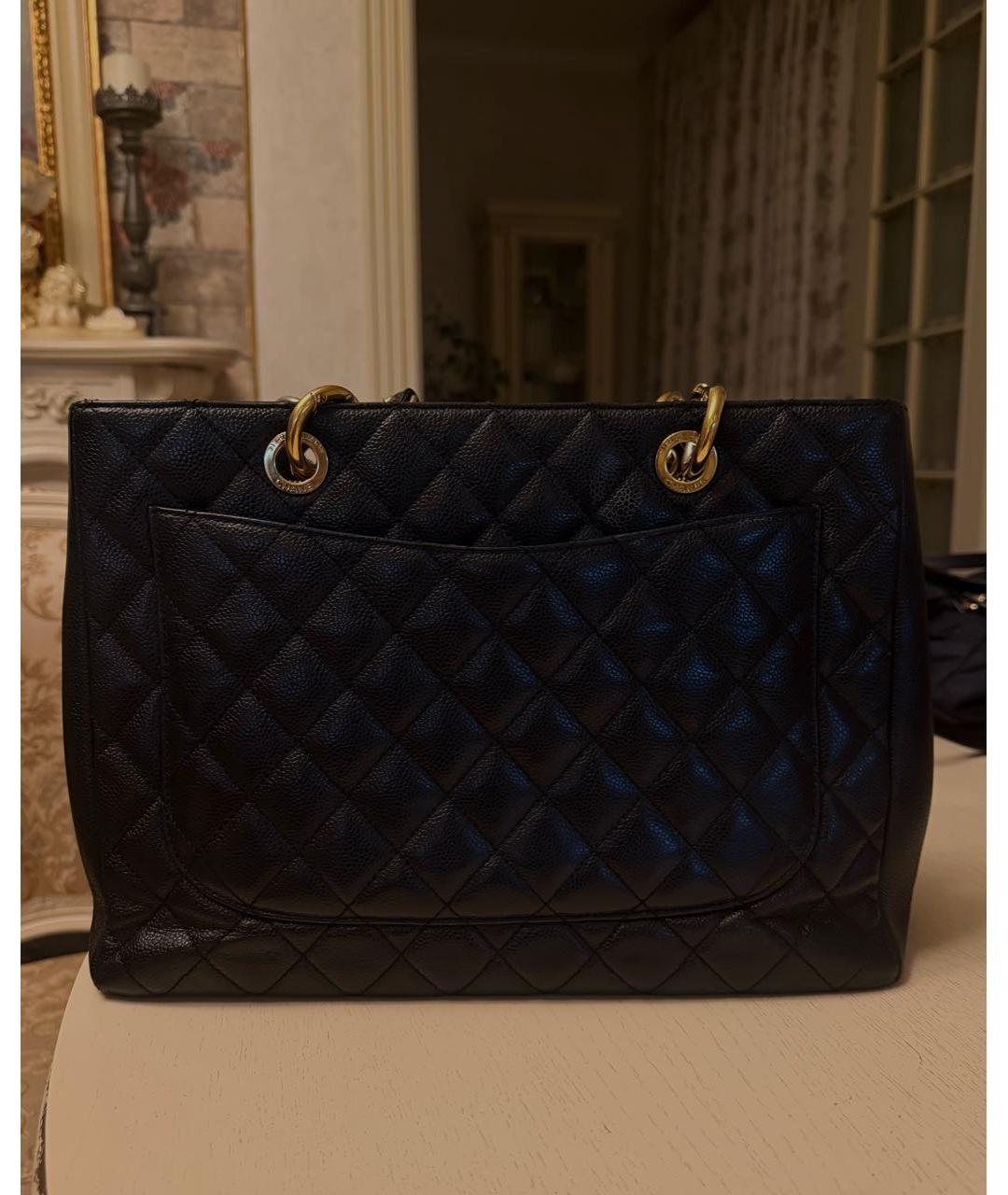 CHANEL Черная кожаная сумка через плечо, фото 3