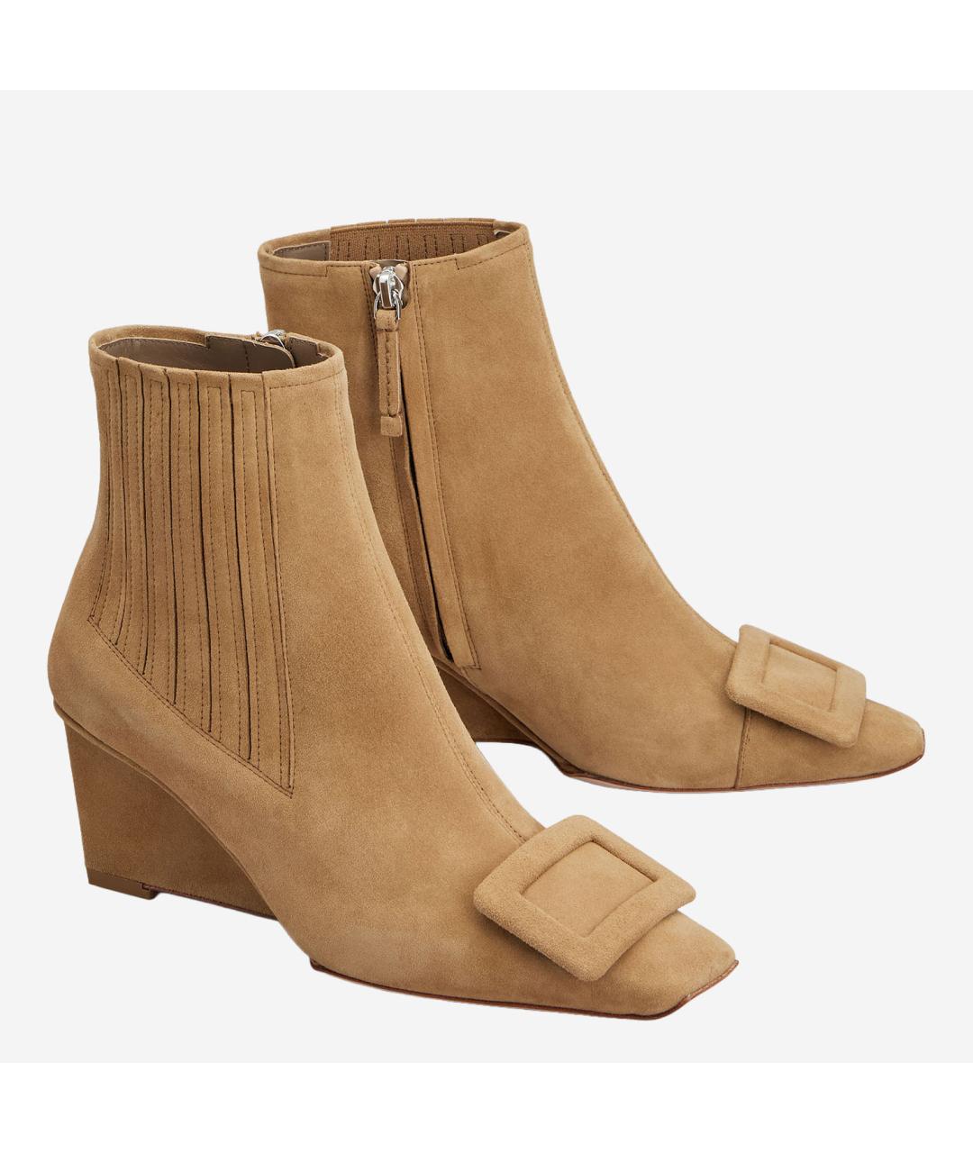 ROGER VIVIER Бежевые замшевые ботильоны, фото 2