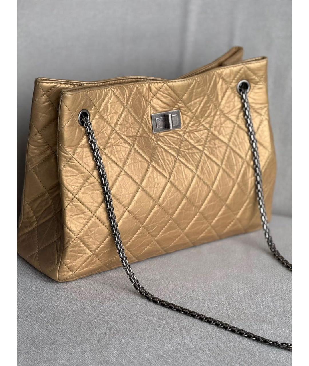 CHANEL Золотая кожаная сумка тоут, фото 3