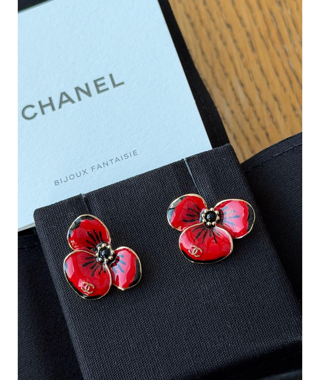 CHANEL Красные металлические серьги, фото 2