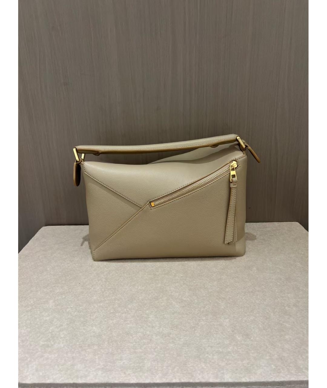 LOEWE Бежевая кожаная сумка через плечо, фото 4