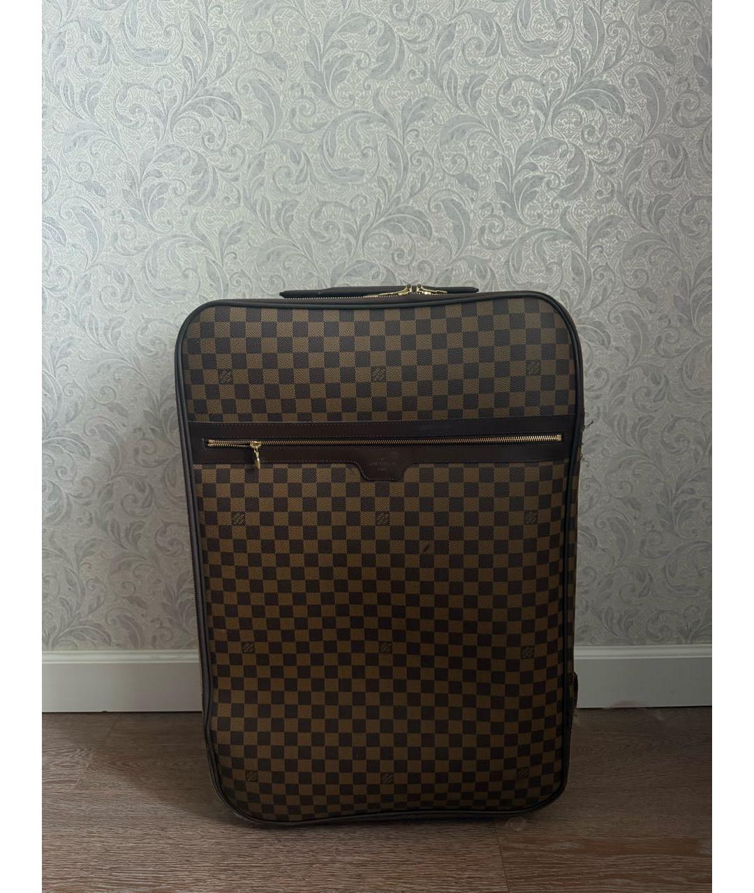 LOUIS VUITTON Коричневый кожаный чемодан, фото 2