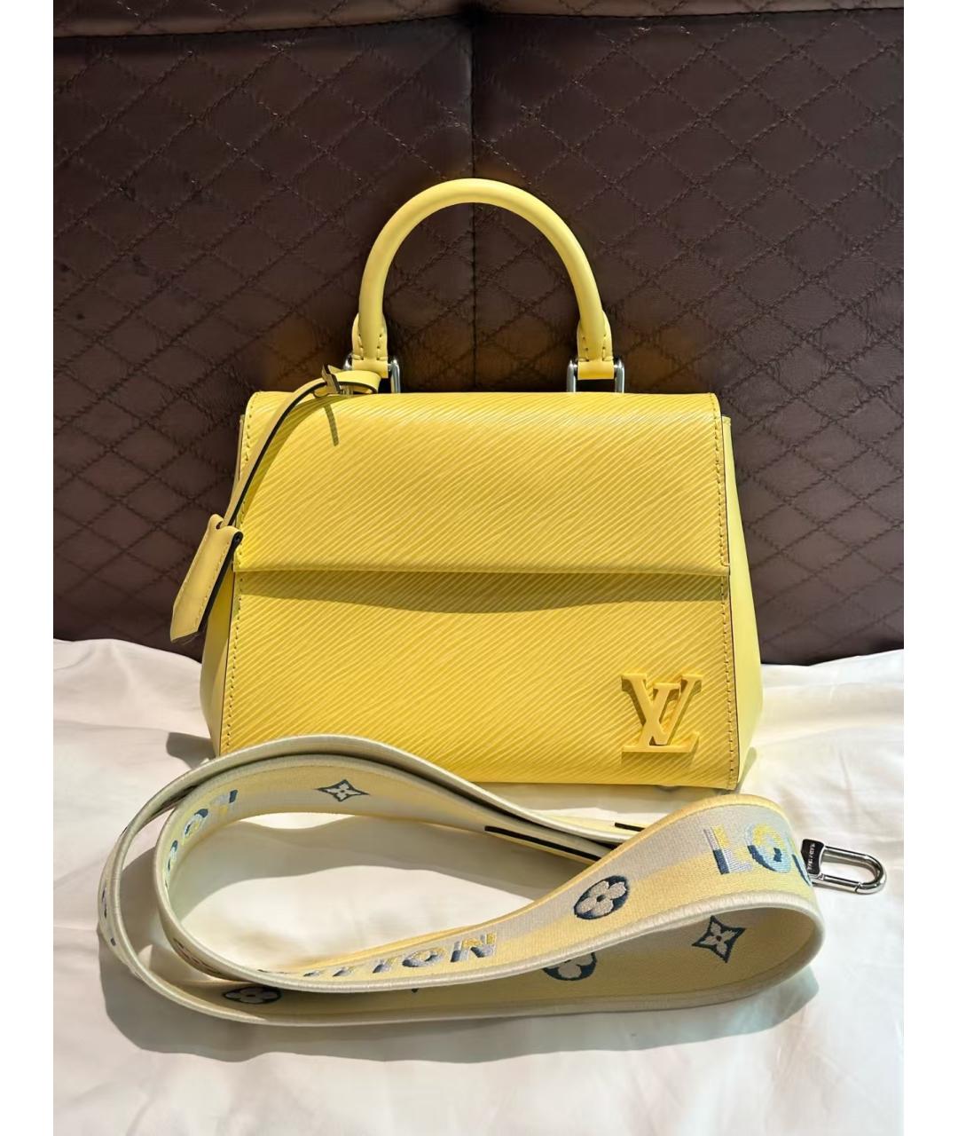 LOUIS VUITTON Желтая кожаная сумка с короткими ручками, фото 5