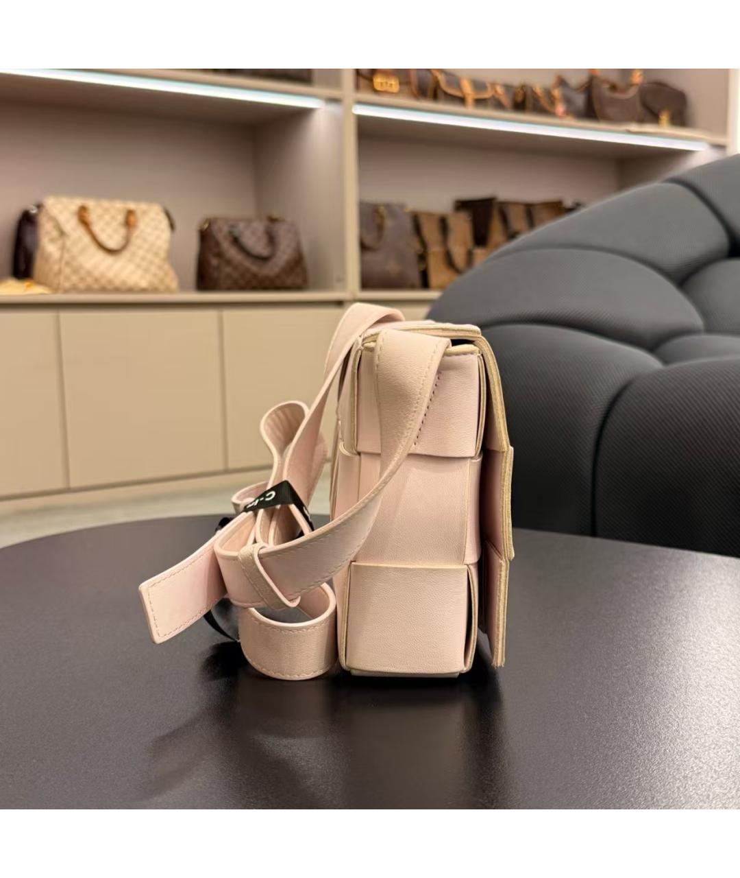 BOTTEGA VENETA Бежевая кожаная сумка через плечо, фото 3