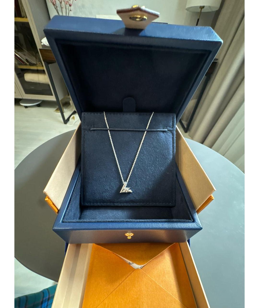LOUIS VUITTON Белое колье из белого золота, фото 2