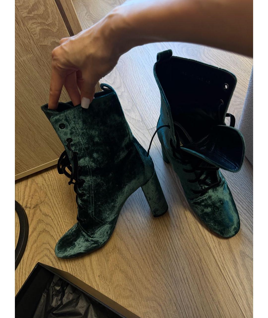 SAINT LAURENT Бирюзовые бархатные ботильоны, фото 2