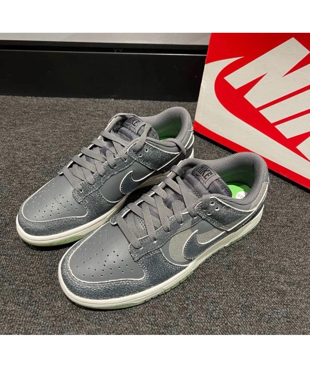 NIKE Антрацитовые низкие кроссовки / кеды, фото 2