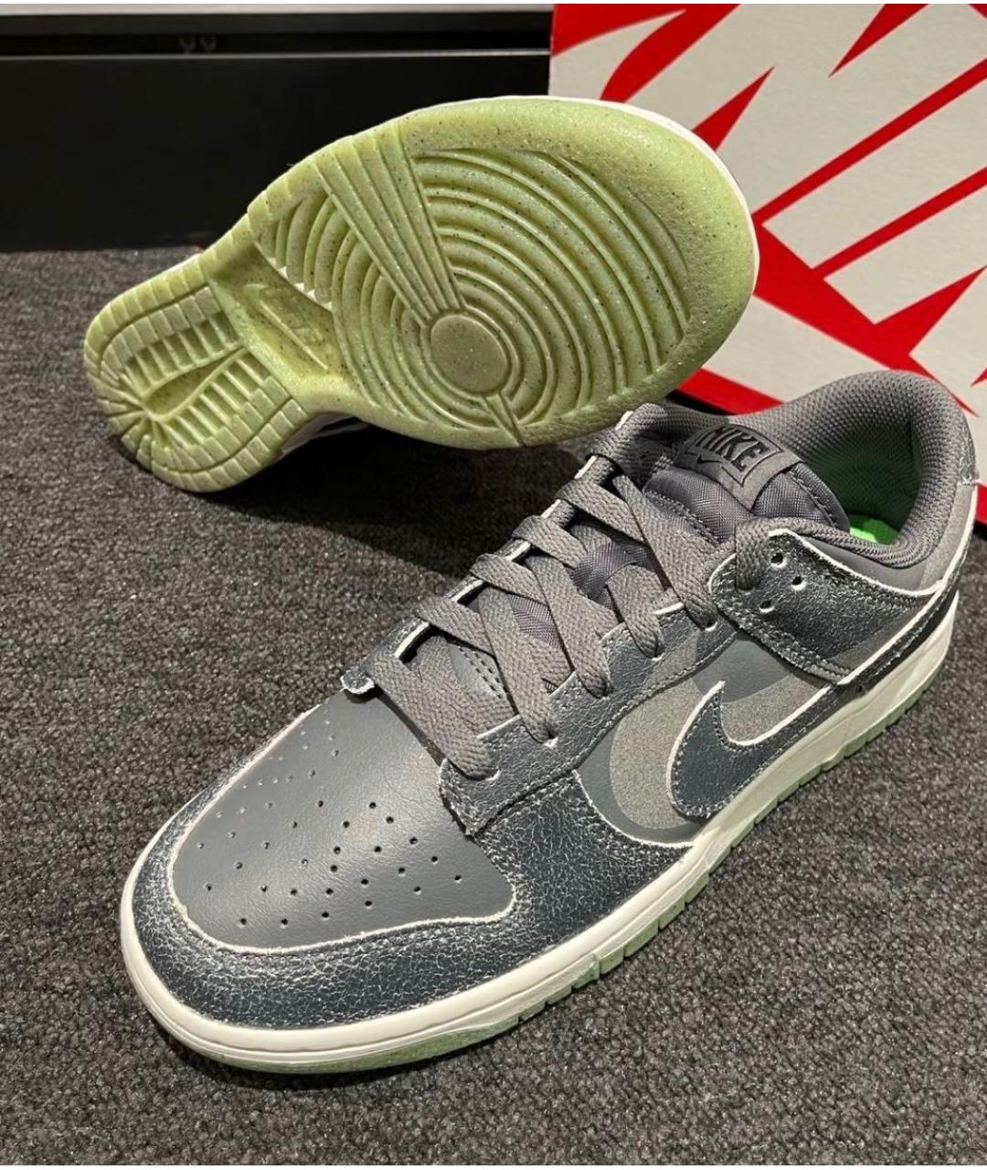 NIKE Антрацитовые низкие кроссовки / кеды, фото 5