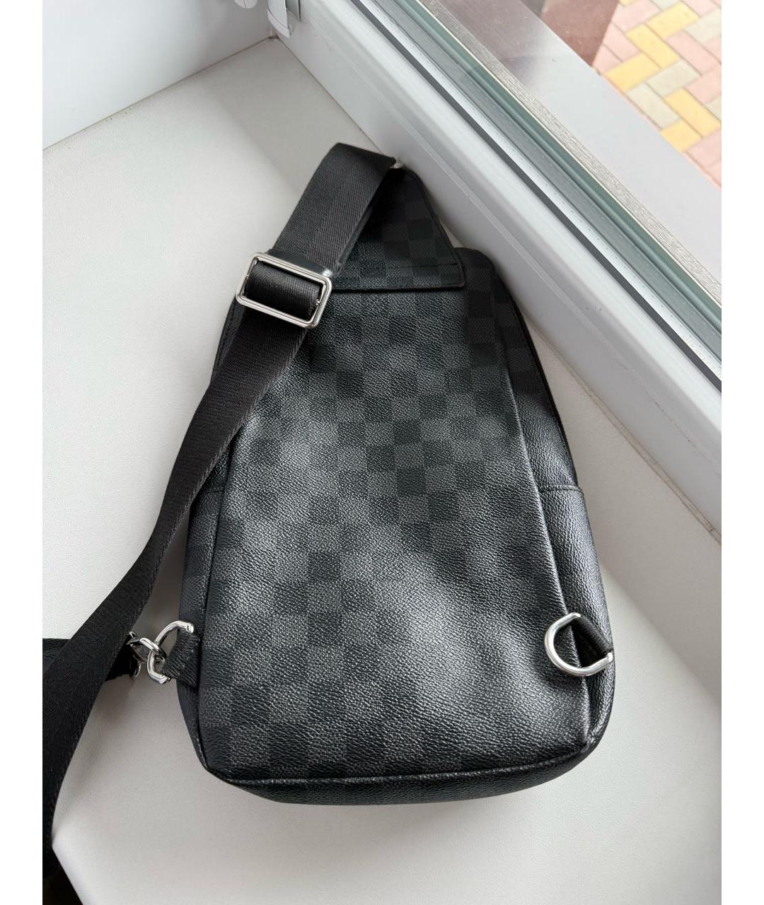 LOUIS VUITTON Черная сумка на плечо из канвы, фото 6