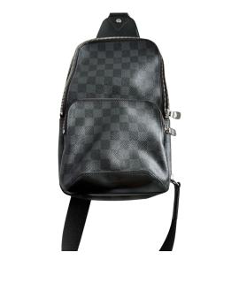 LOUIS VUITTON Сумка на плечо