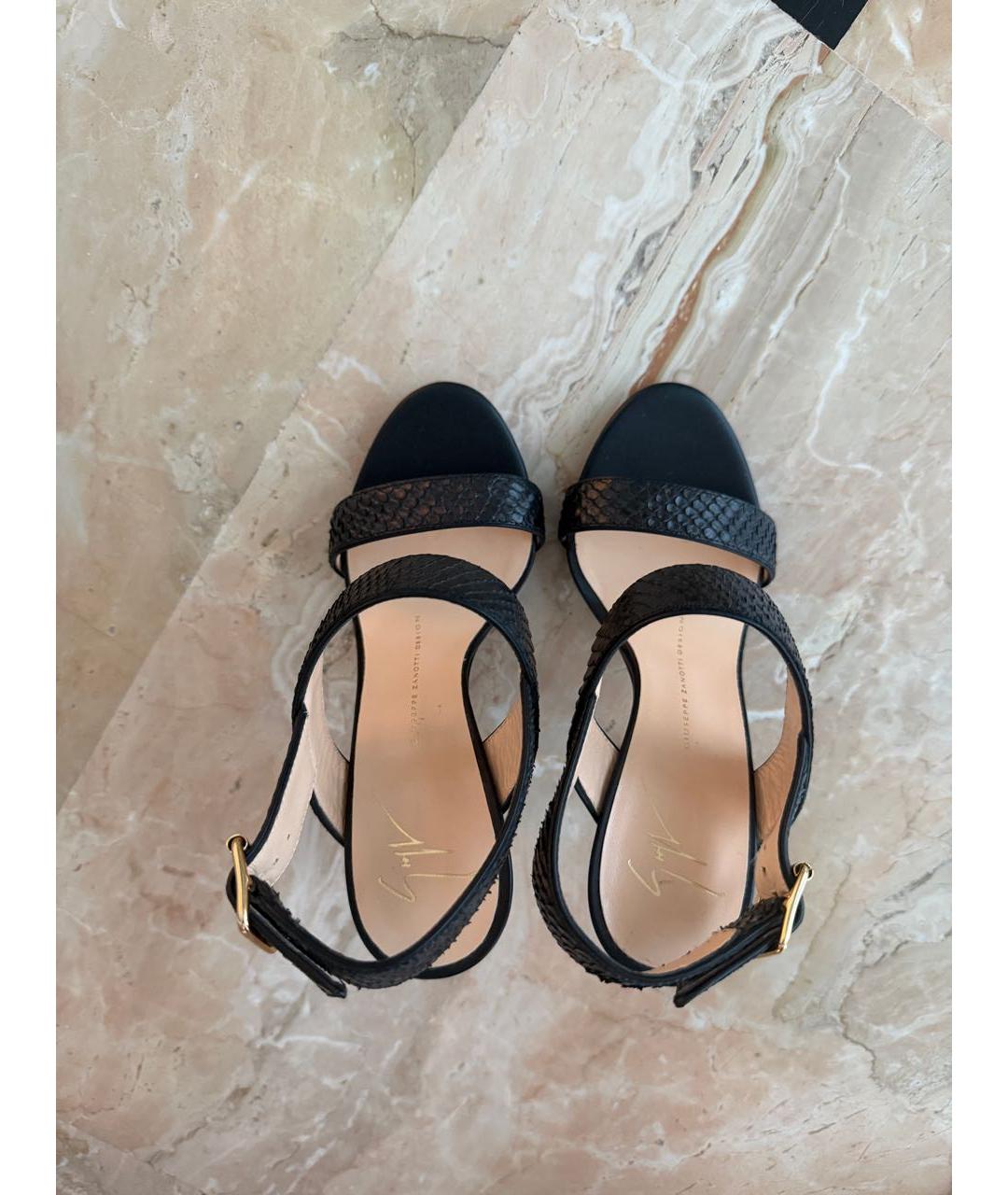 GIUSEPPE ZANOTTI DESIGN Черные босоножки из кожи питона, фото 3