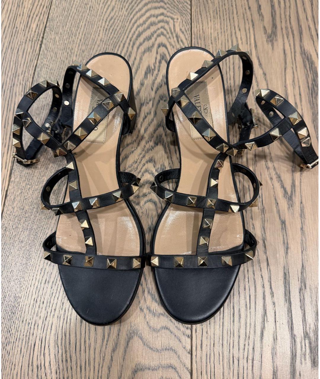 VALENTINO Черные кожаные босоножки, фото 2