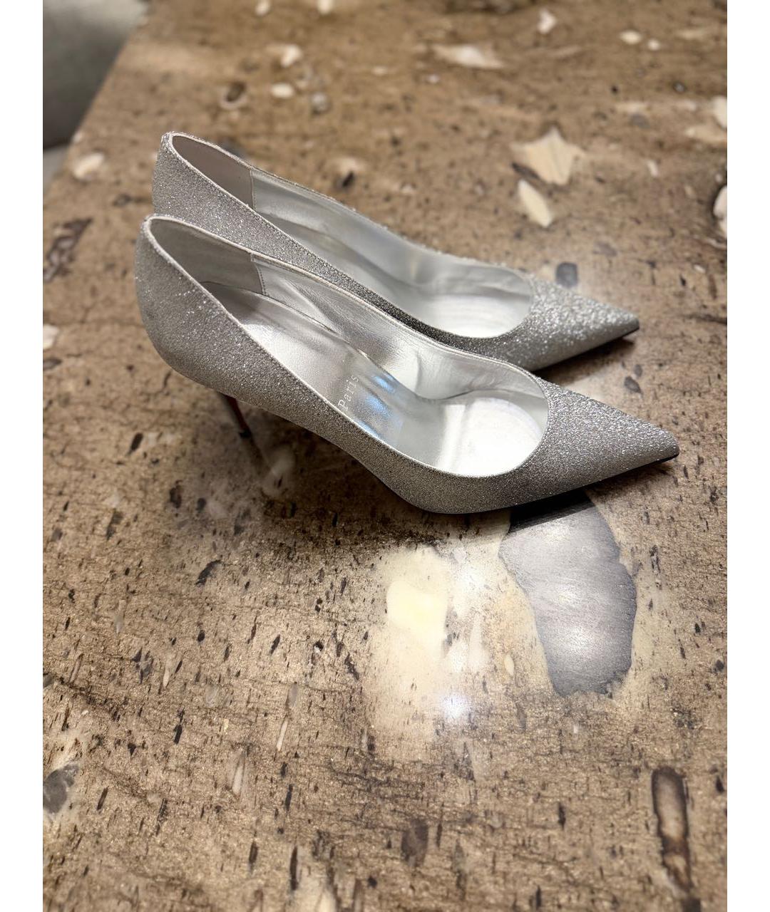CHRISTIAN LOUBOUTIN Серебряные кожаные туфли, фото 2