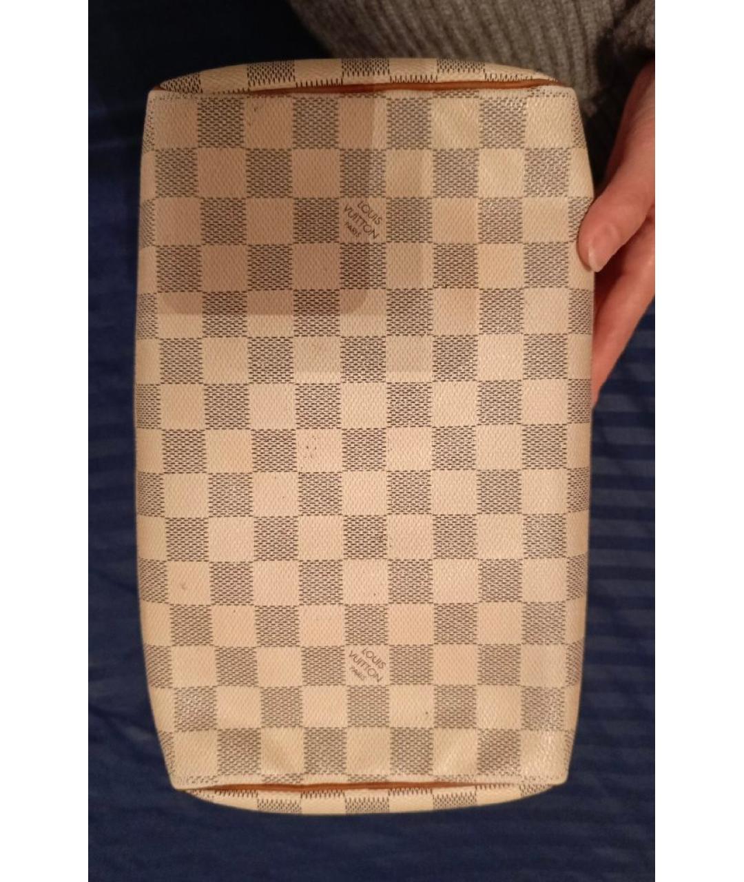 LOUIS VUITTON Белая сумка с короткими ручками из канвы, фото 9