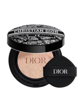 CHRISTIAN DIOR Тональное средство