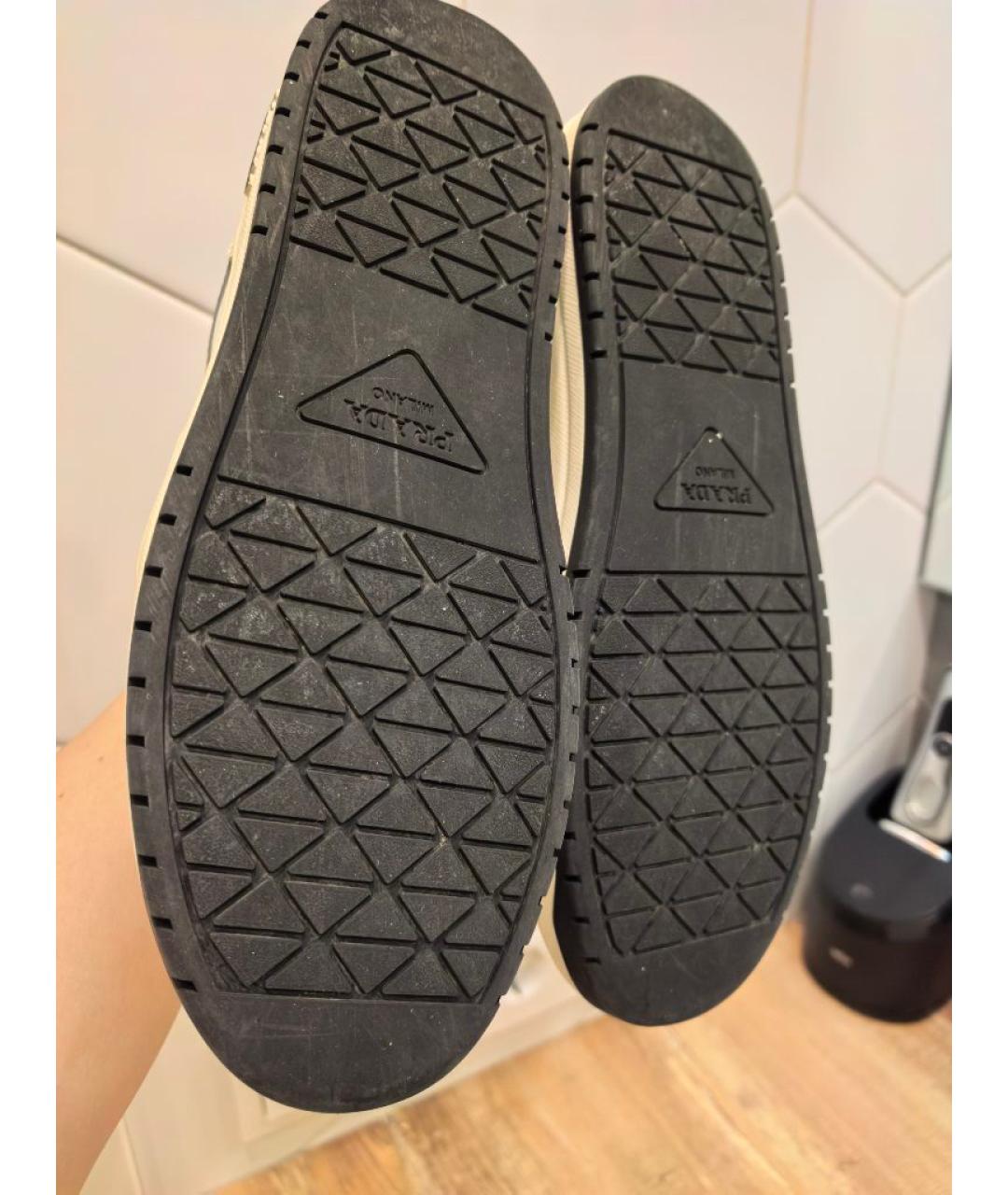 PRADA Белые кожаные кеды, фото 4