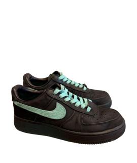 NIKE Кроссовки
