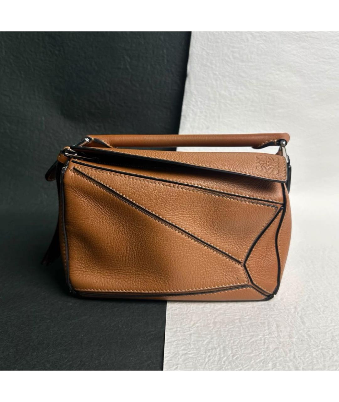 LOEWE Коричневая кожаная сумка с короткими ручками, фото 8