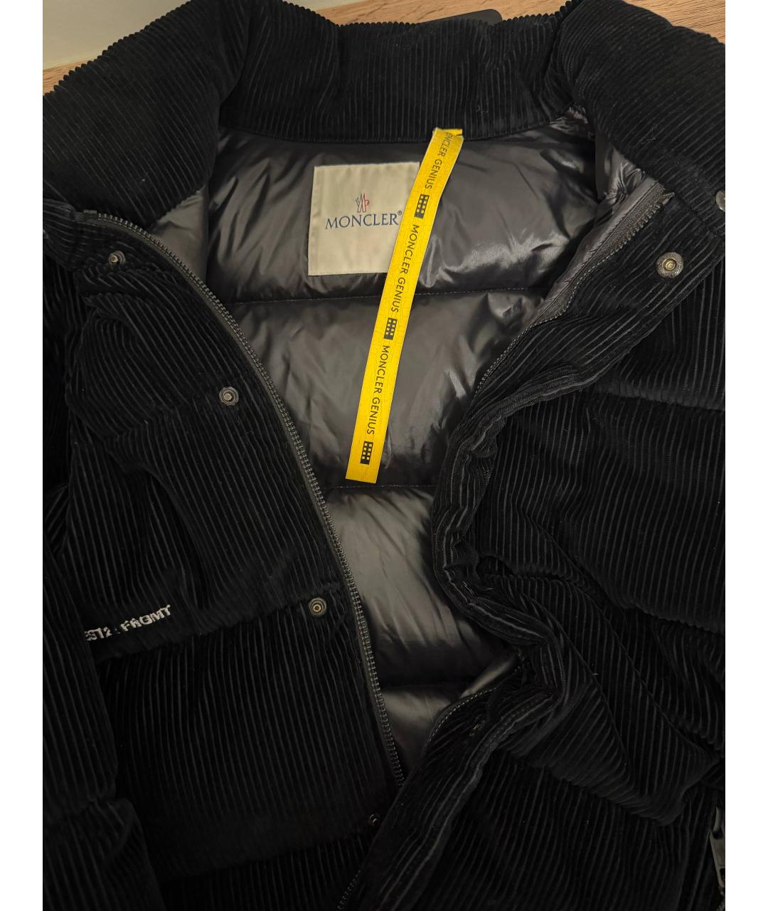 MONCLER Черный велюровый пуховик, фото 3