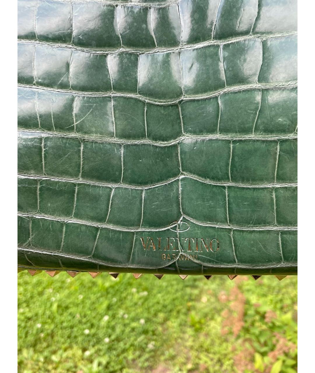 VALENTINO Зеленая сумка с короткими ручками из экзотической кожи, фото 4