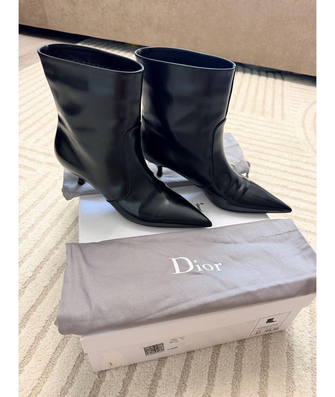 CHRISTIAN DIOR Черные ботильоны из лакированной кожи, фото 2