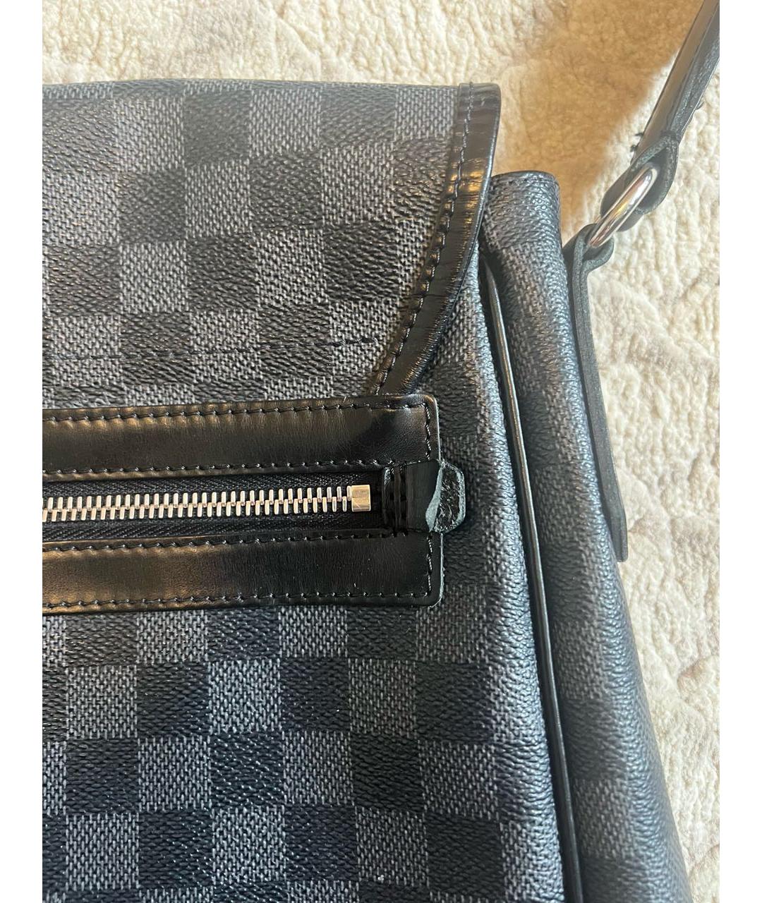 LOUIS VUITTON Антрацитовая сумка на плечо из канвы, фото 4