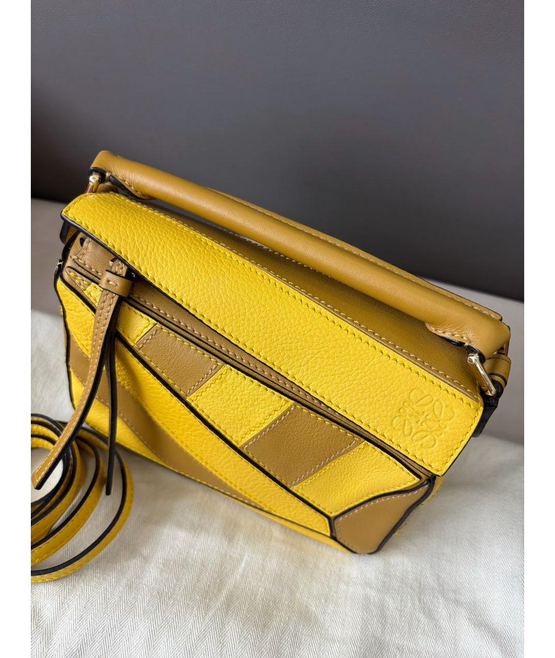 LOEWE Желтая кожаная сумка через плечо, фото 3
