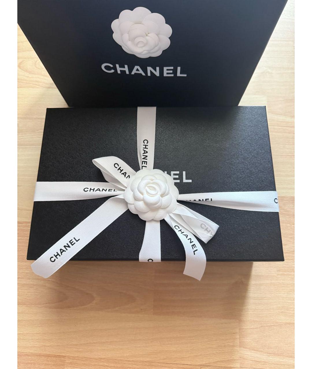 CHANEL Антрацитовые замшевые лоферы, фото 4