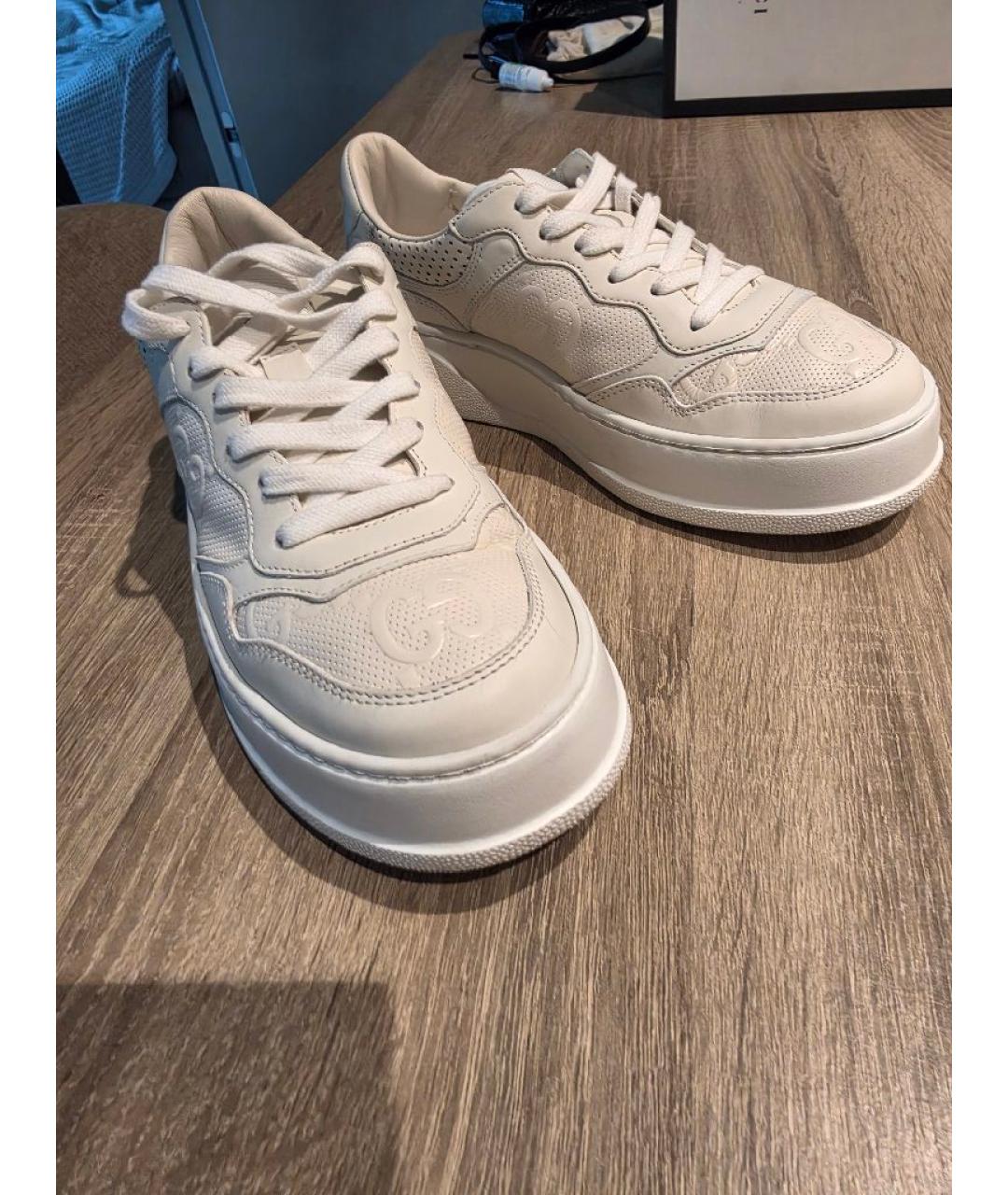 GUCCI Белые кожаные кроссовки, фото 3