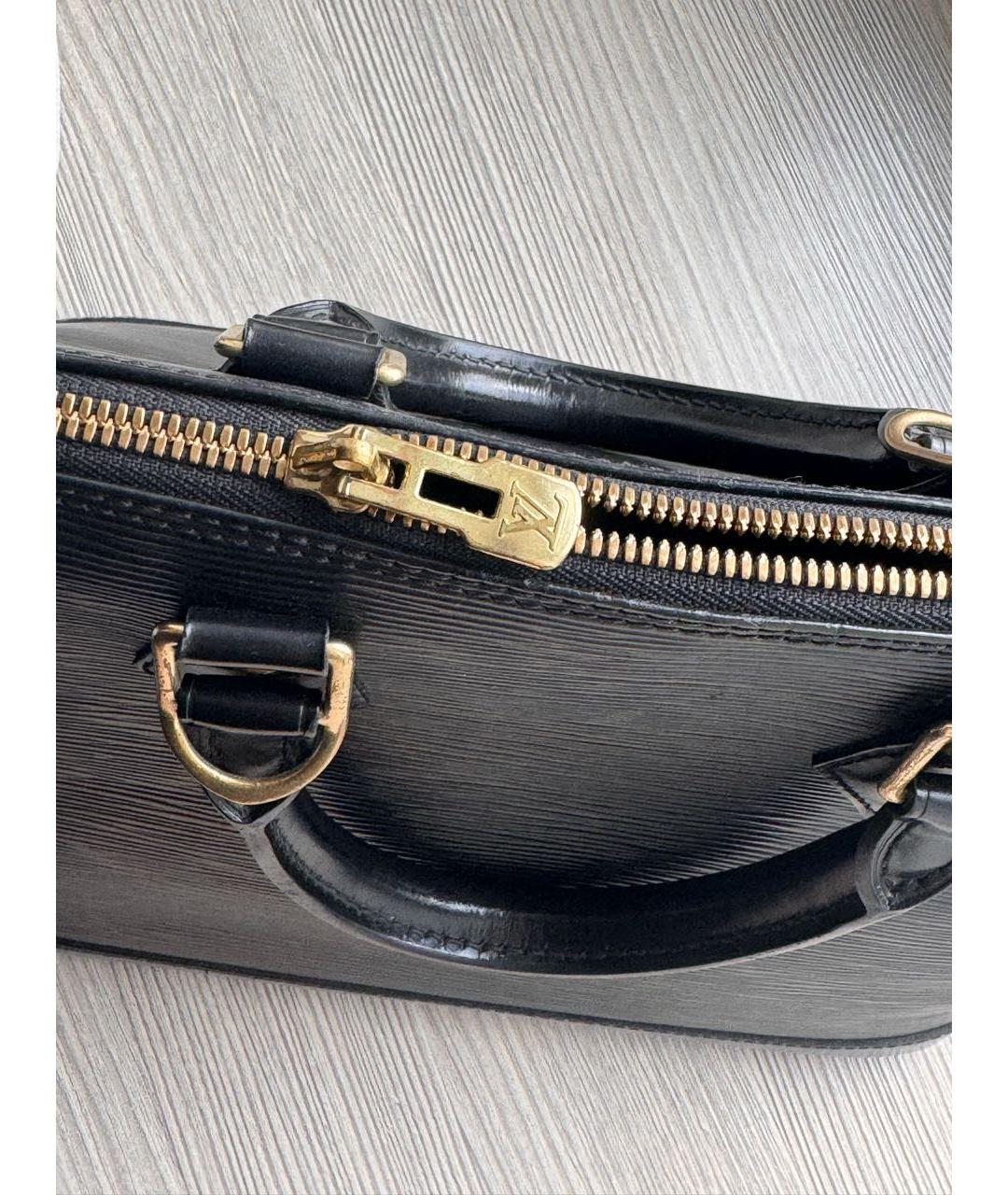 LOUIS VUITTON Черная кожаная сумка с короткими ручками, фото 3
