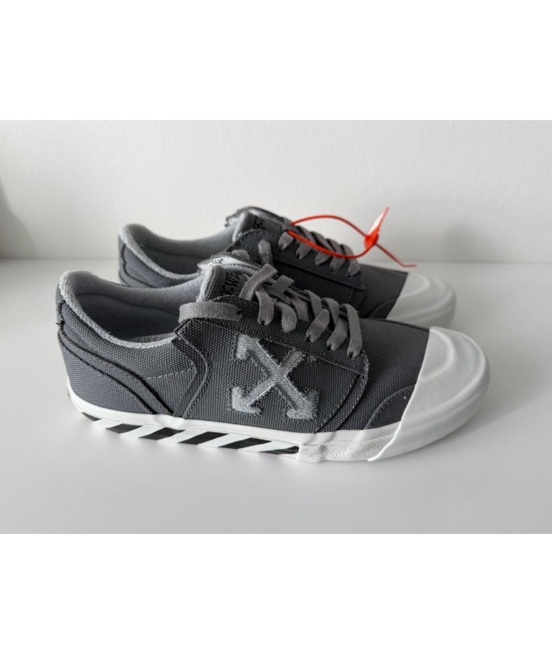 OFF-WHITE Серые текстильные низкие кроссовки / кеды, фото 9