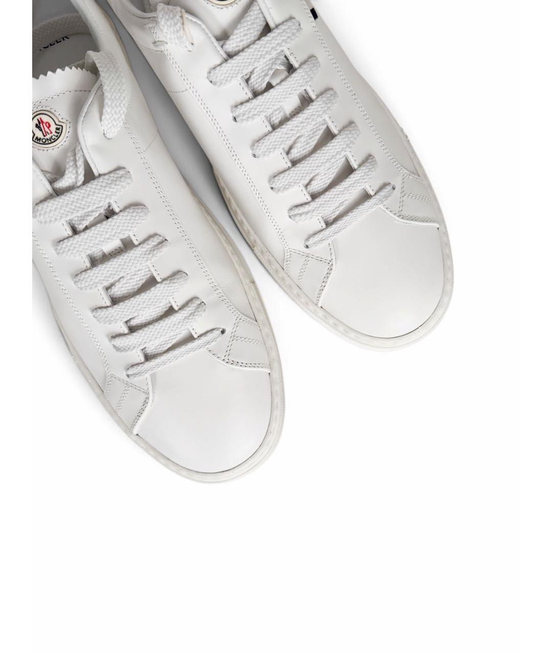 MONCLER Белые кожаные низкие кроссовки / кеды, фото 4
