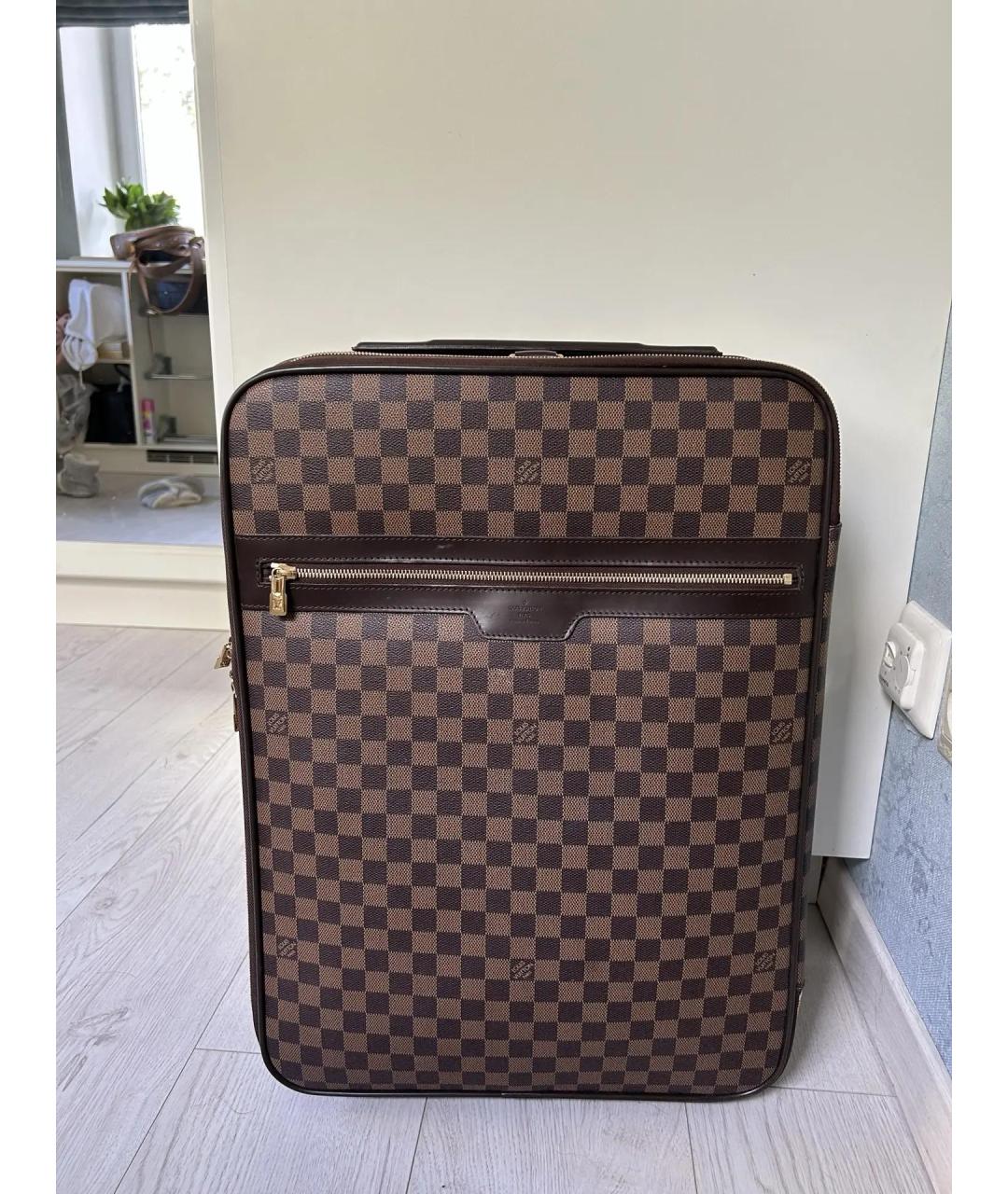 LOUIS VUITTON Коричневый чемодан из канвы, фото 5