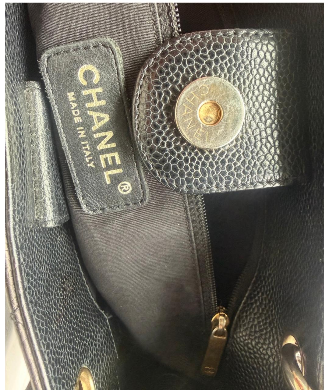 CHANEL Черная кожаная сумка тоут, фото 7