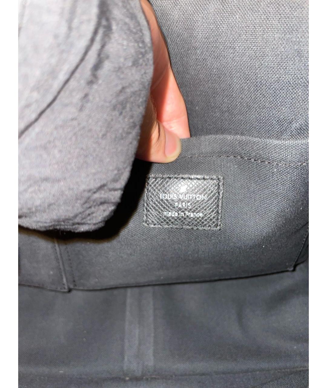 LOUIS VUITTON Черная кожаная сумка на плечо, фото 6
