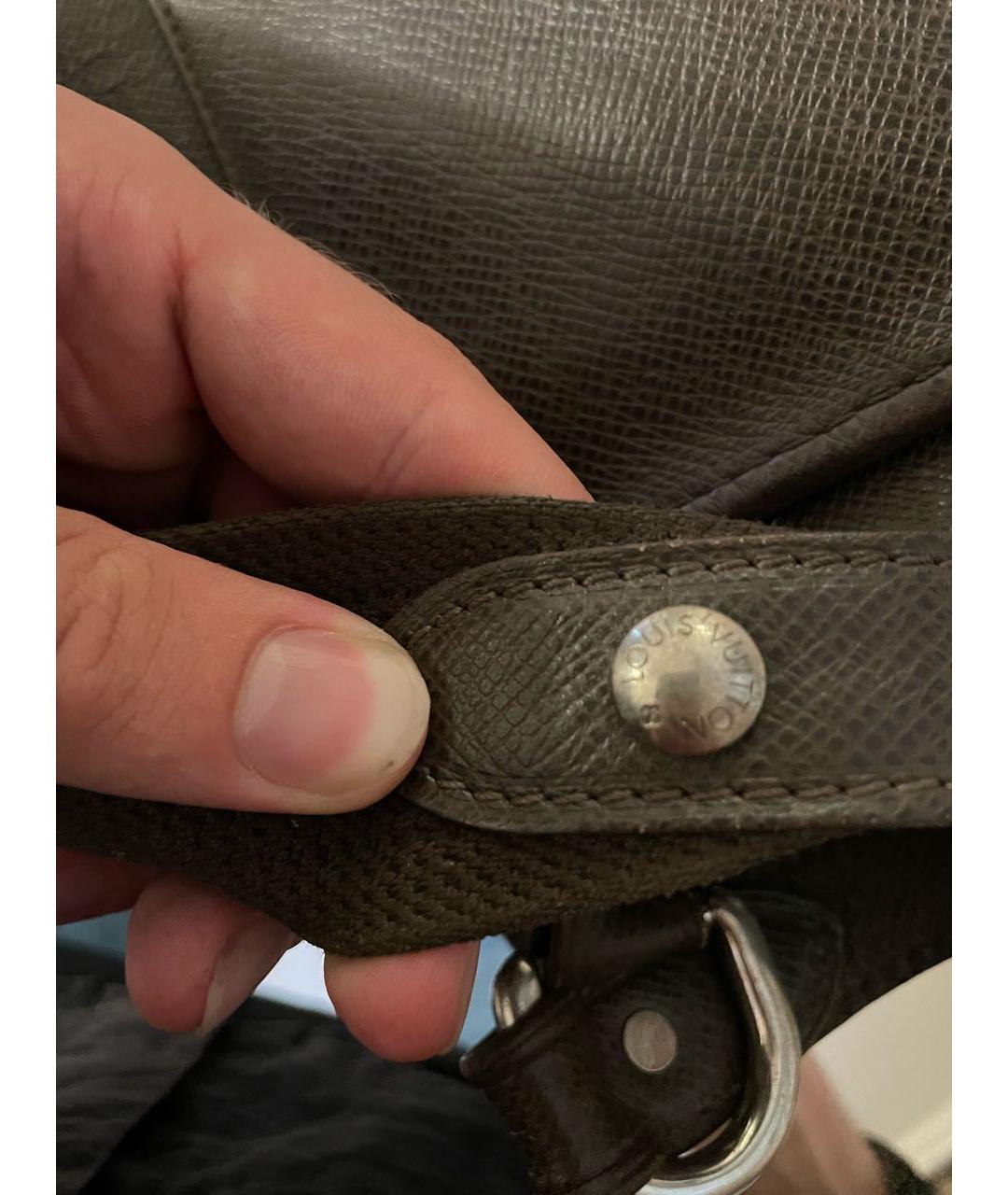 LOUIS VUITTON Коричневая кожаная сумка на плечо, фото 6