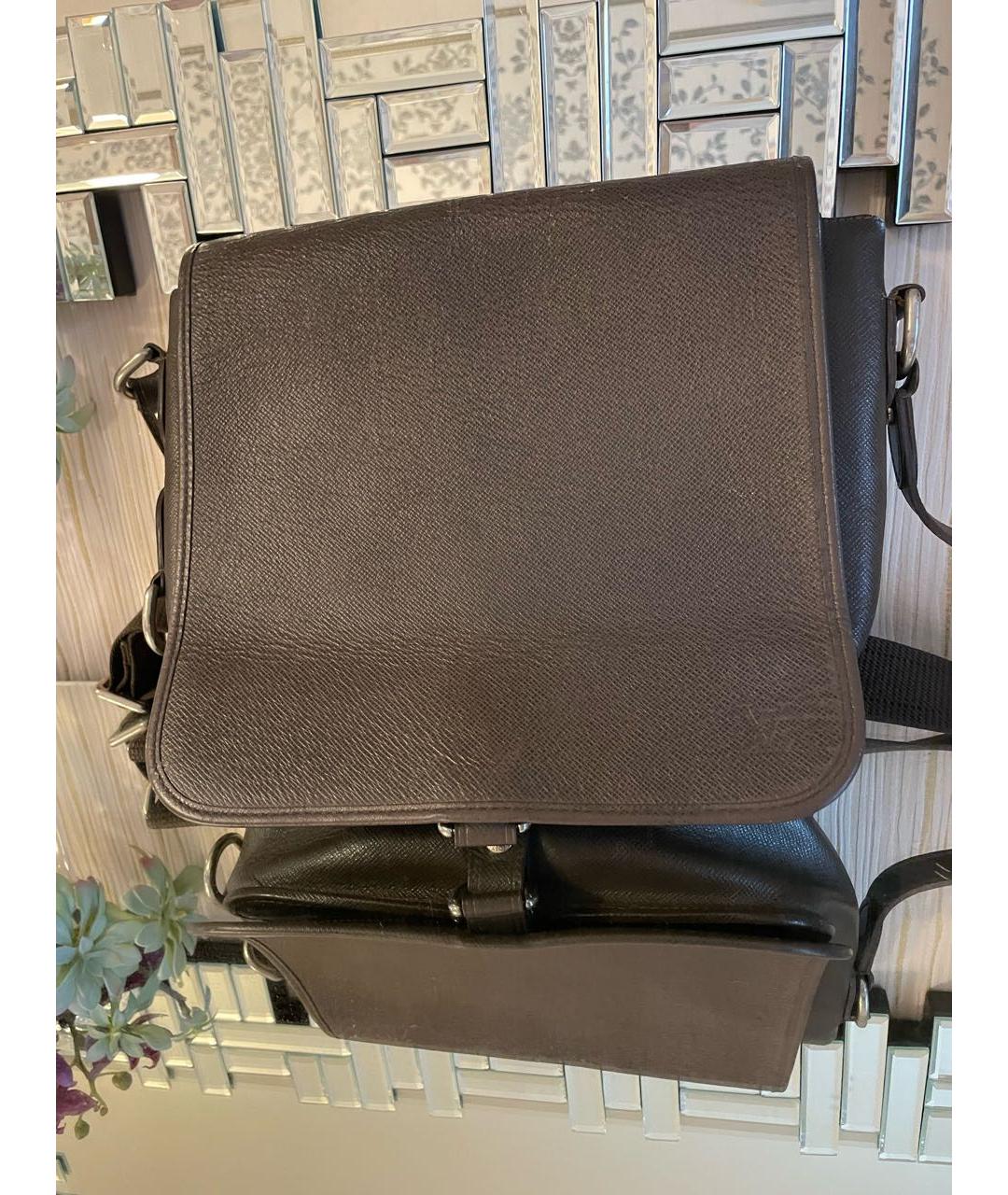 LOUIS VUITTON Коричневая кожаная сумка на плечо, фото 3