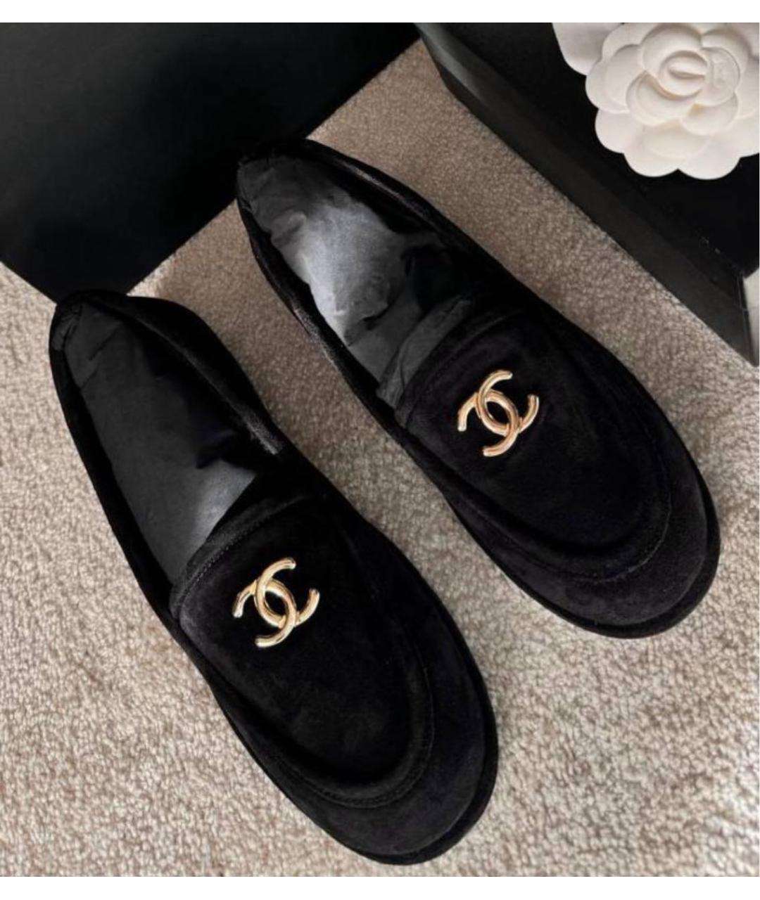 CHANEL Черные замшевые лоферы, фото 3