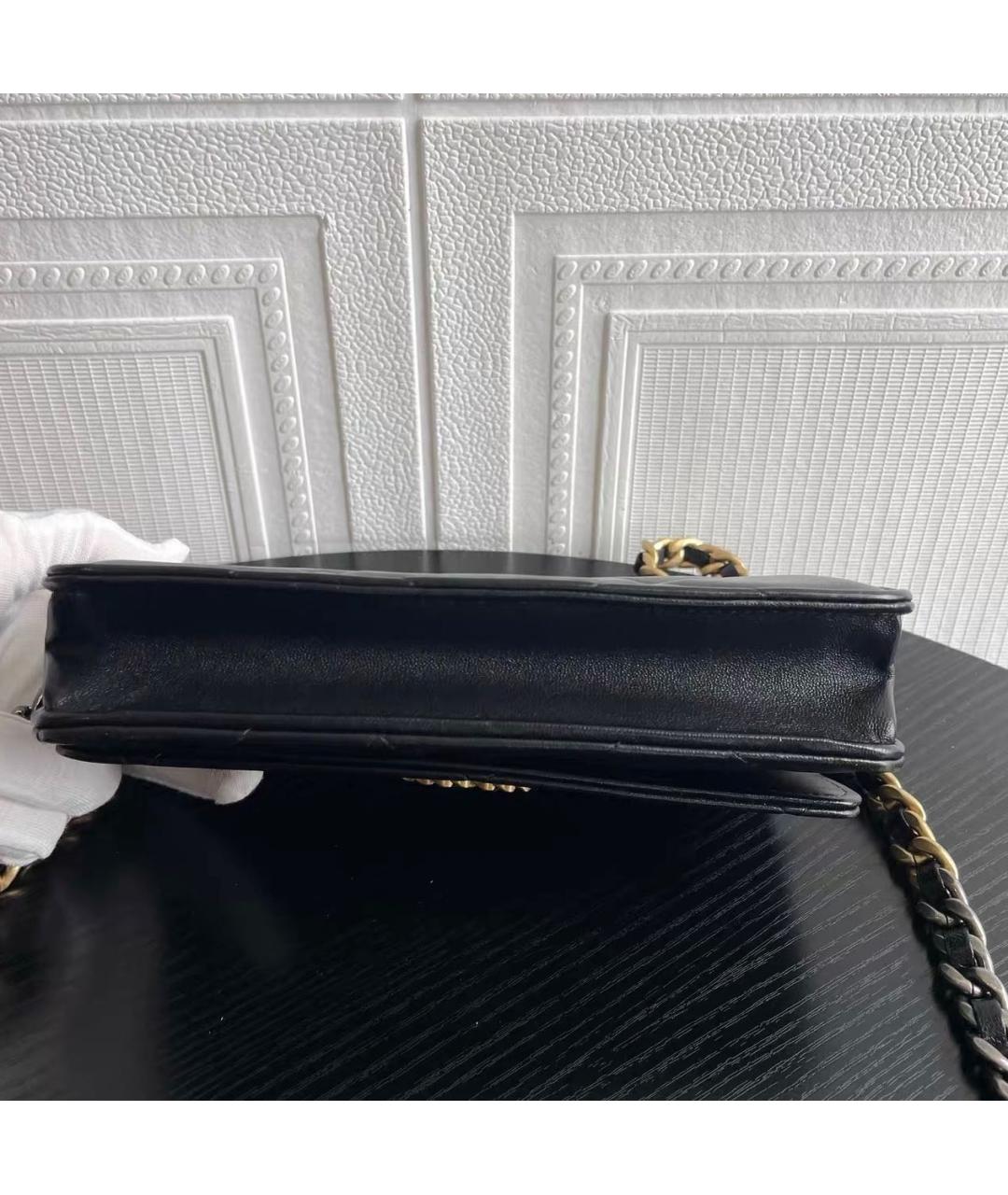 CHANEL Черная кожаная сумка через плечо, фото 4