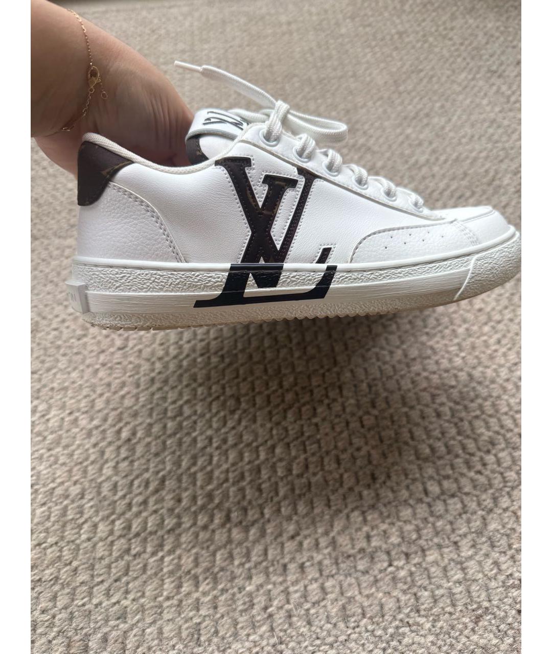 LOUIS VUITTON Белые кожаные кеды, фото 4