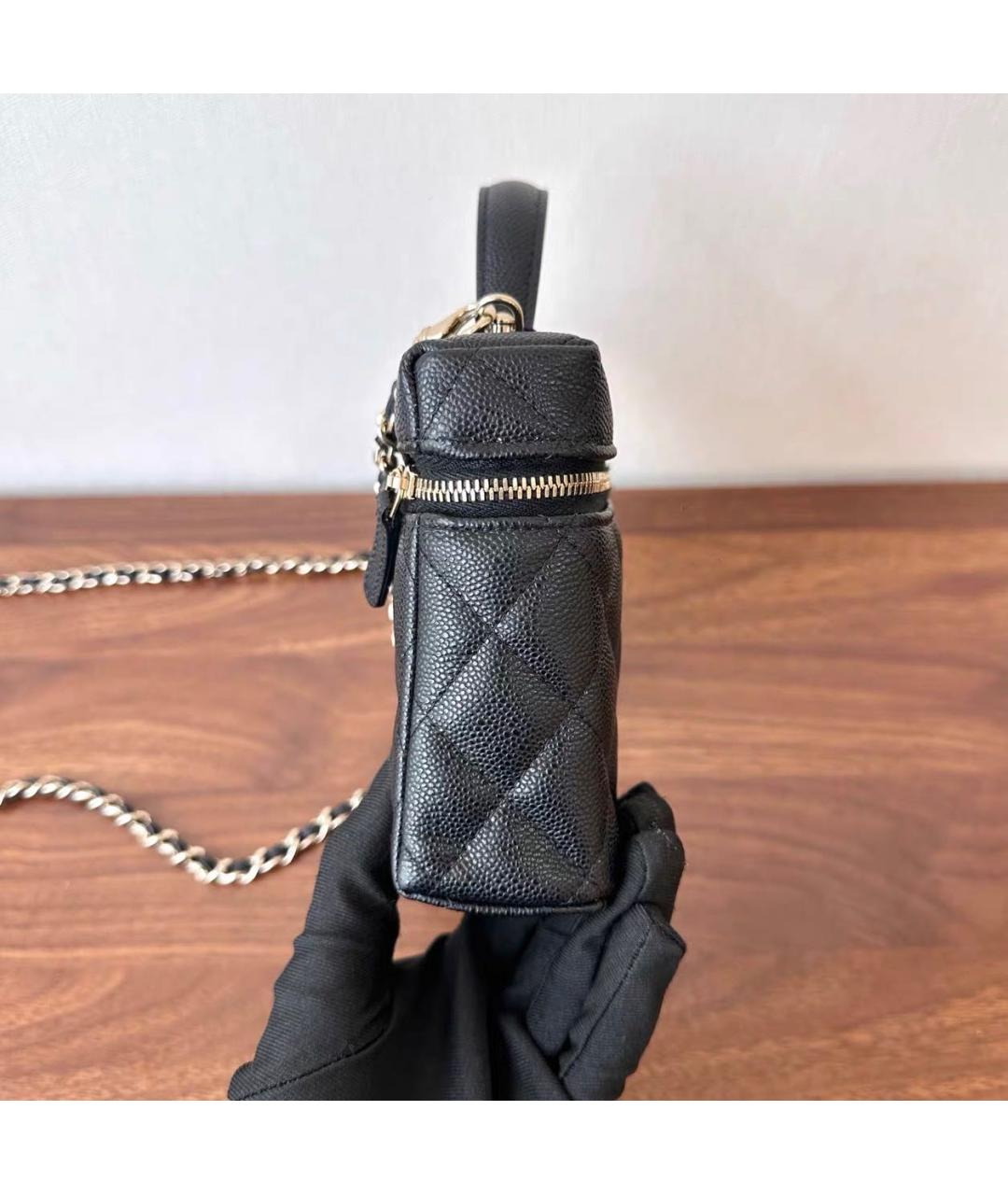 CHANEL Черная кожаная сумка через плечо, фото 4