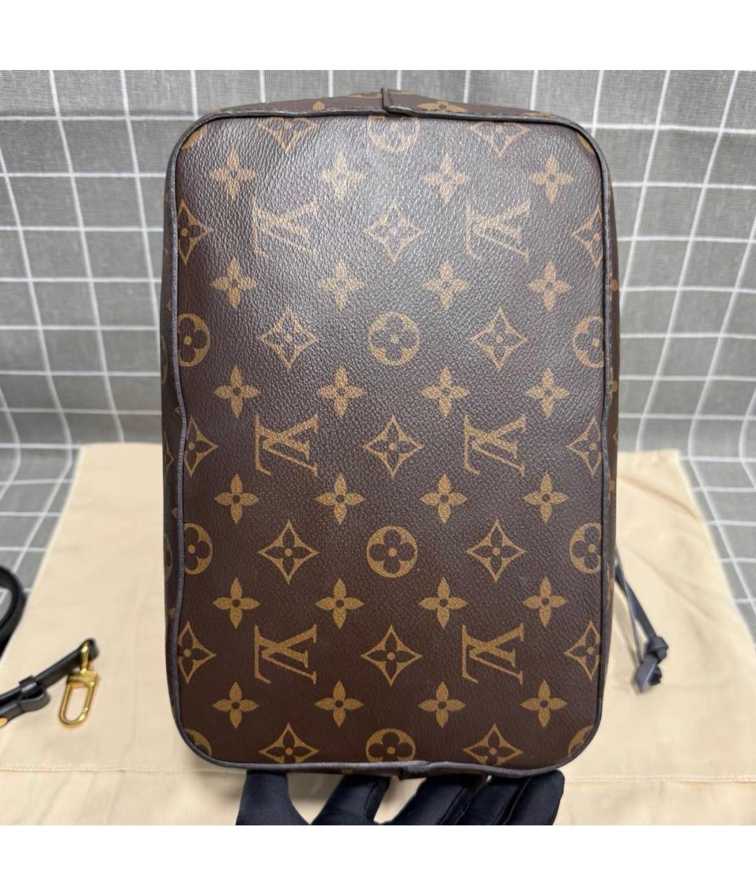 LOUIS VUITTON Черная сумка тоут из канвы, фото 4